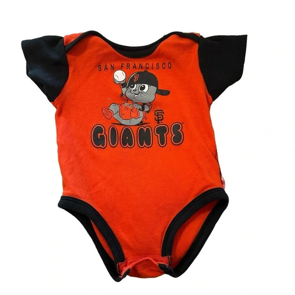 Genuine Merchandise SF Giants baby size 18 month, (very small 3-6 months) - Picture 1 of 3